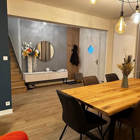 Villa Les Temps Heureux Exclusivement Familles Quimper Esterno foto